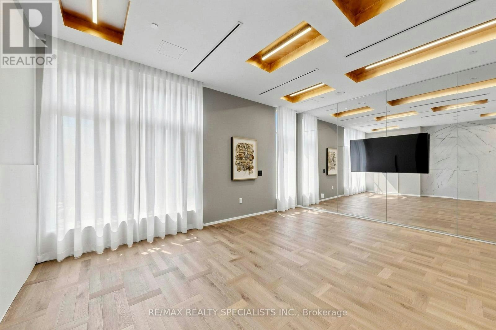 221-30 Dreamers Way, Toronto, ON, M5A 0Z1 - 28