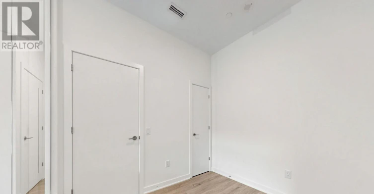 221-30 Dreamers Way, Toronto, ON, M5A 0Z1 - 18
