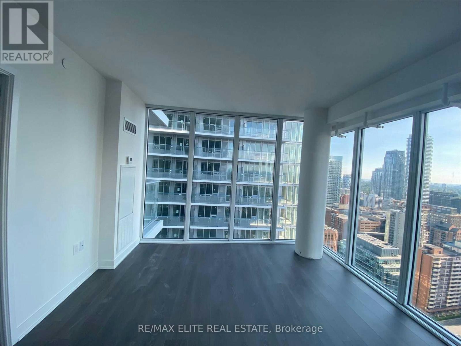 3209-99 Broadway Avenue, Toronto, ON, M4P 0E3 - 2