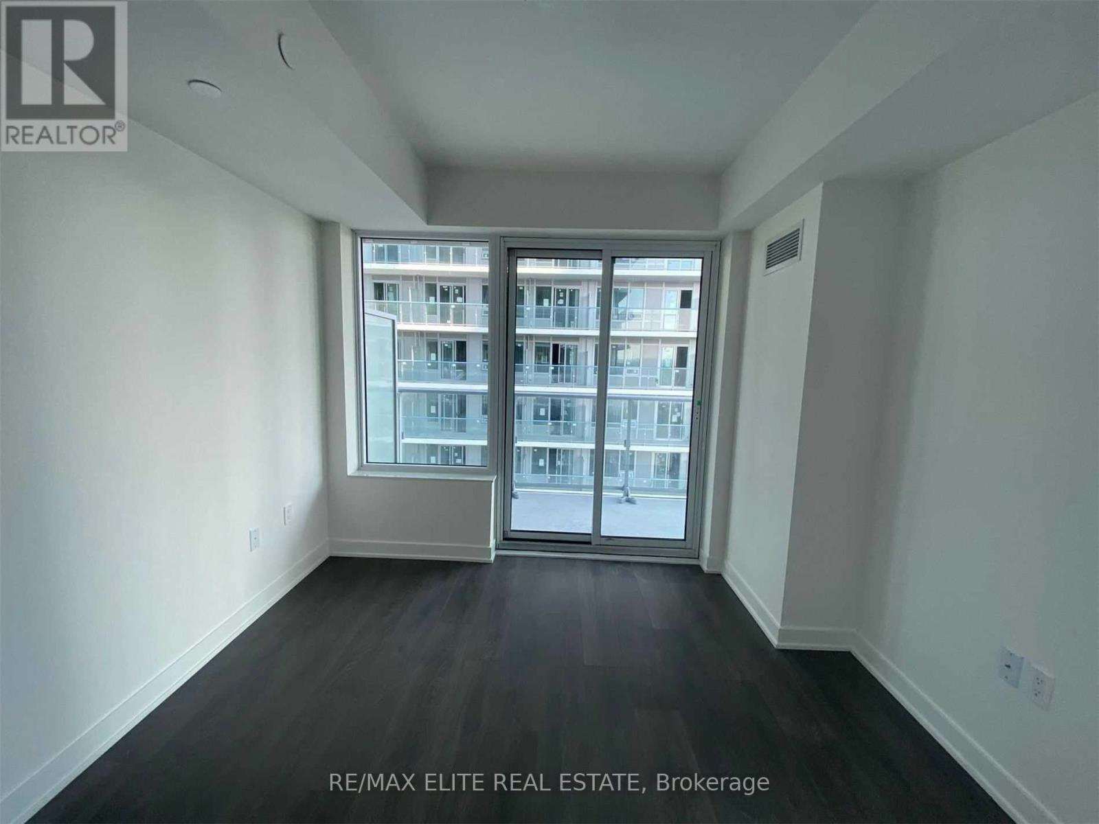 3209-99 Broadway Avenue, Toronto, ON, M4P 0E3 - 5