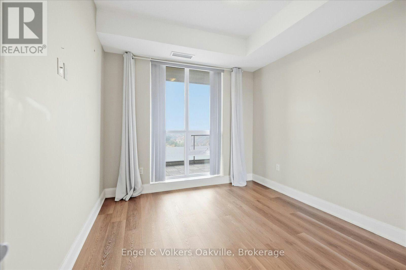 611-2470 Prince Michael Drive, Oakville, ON, L6H 0G9 - 13