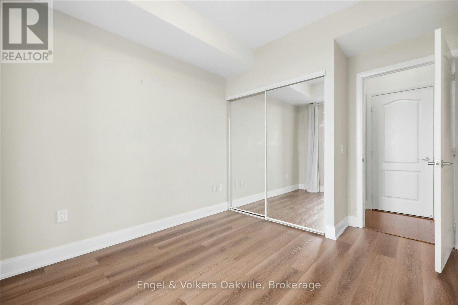 611-2470 Prince Michael Drive, Oakville, ON, L6H 0G9 - 14