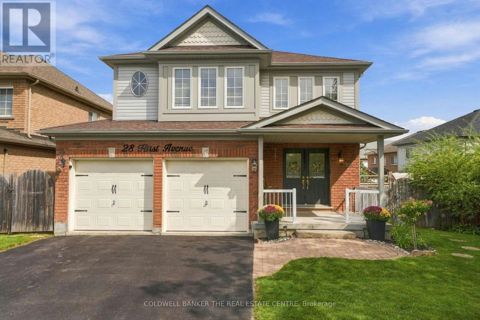 28 Hirst Avenue E, Georgina, ON, L4P 4E6