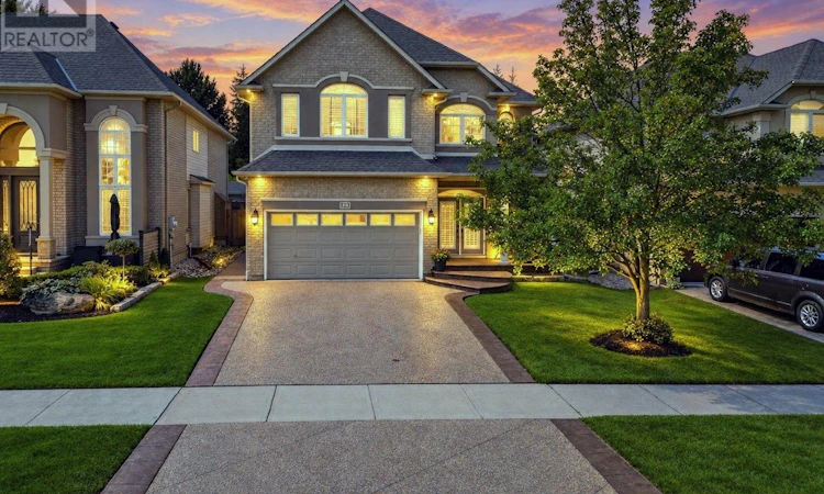 123 Moorland Crescent