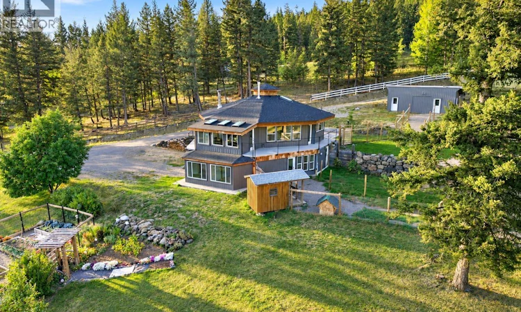 6318 Highland Crescent