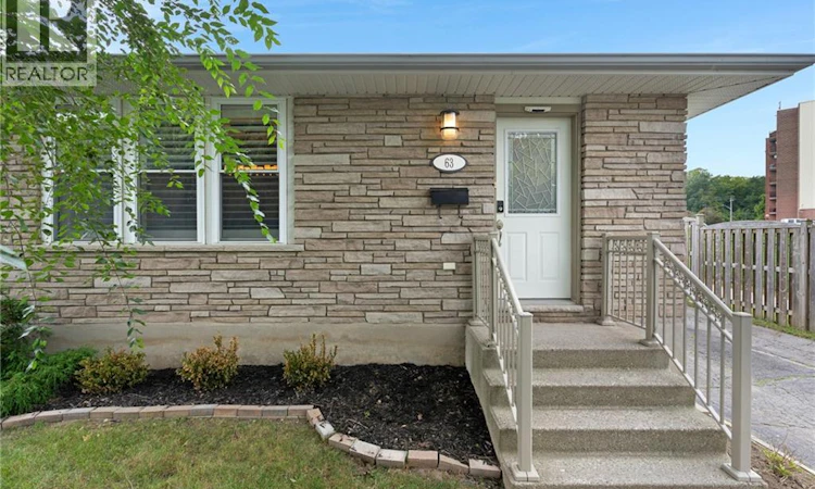 63 Cedarhill Crescent