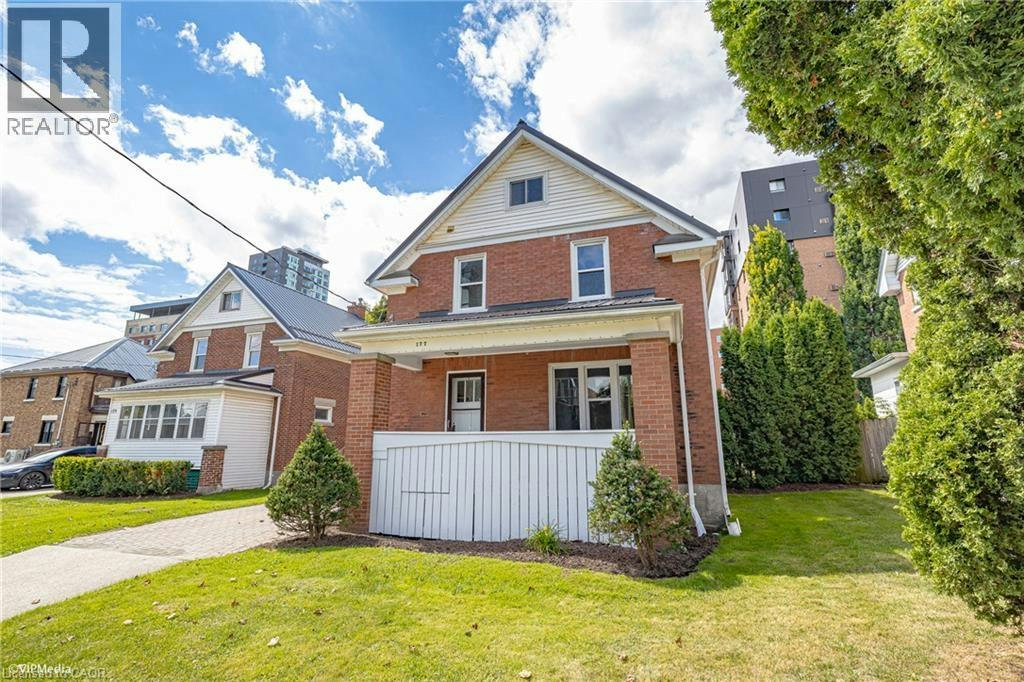 177 Regina Street N, Waterloo, ON, N2J 3B4