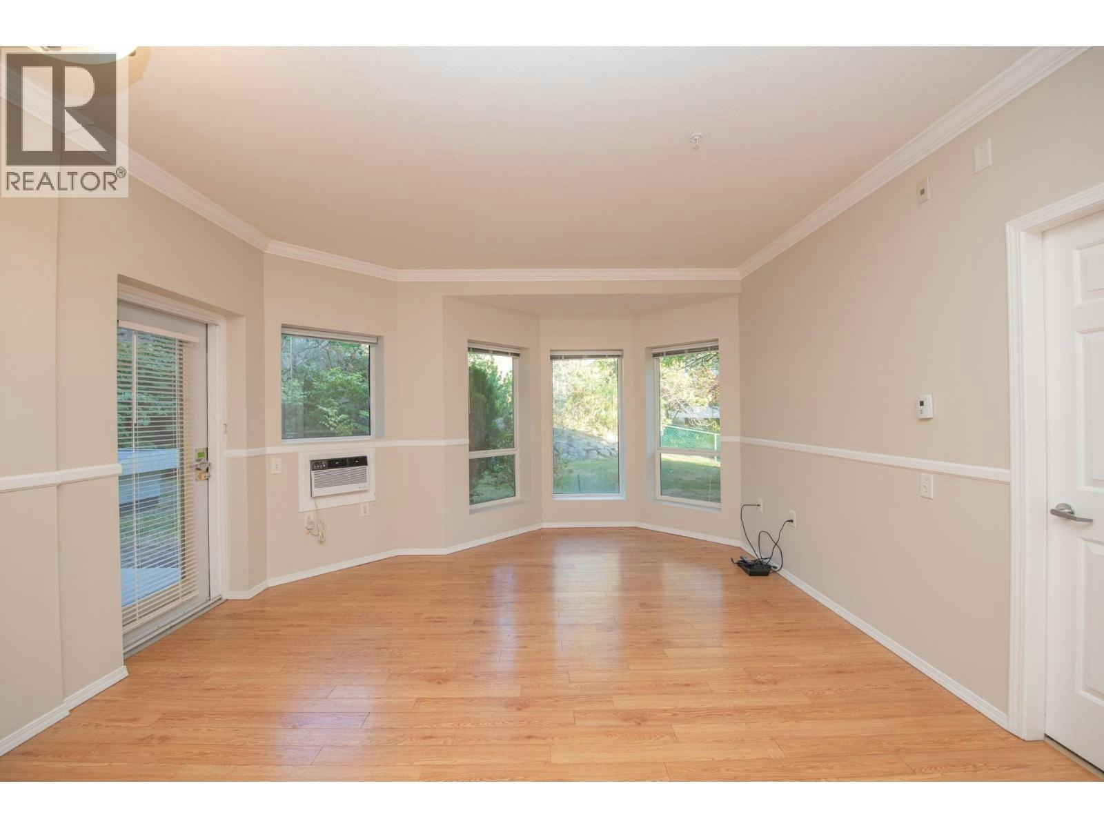 215-3011 Gateby Place, Vernon, BC, V1T 9S4 - 6