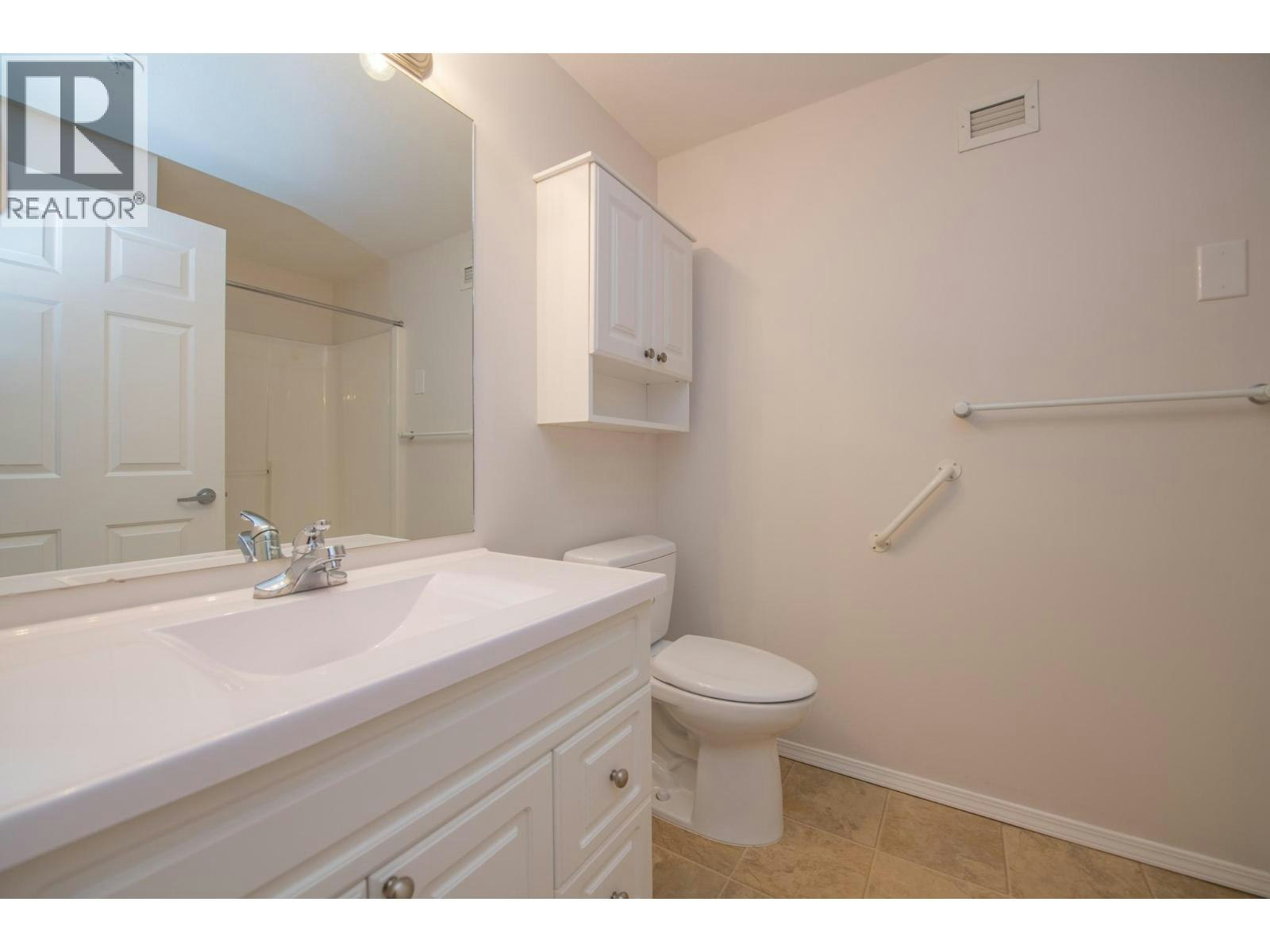 215-3011 Gateby Place, Vernon, BC, V1T 9S4 - 19