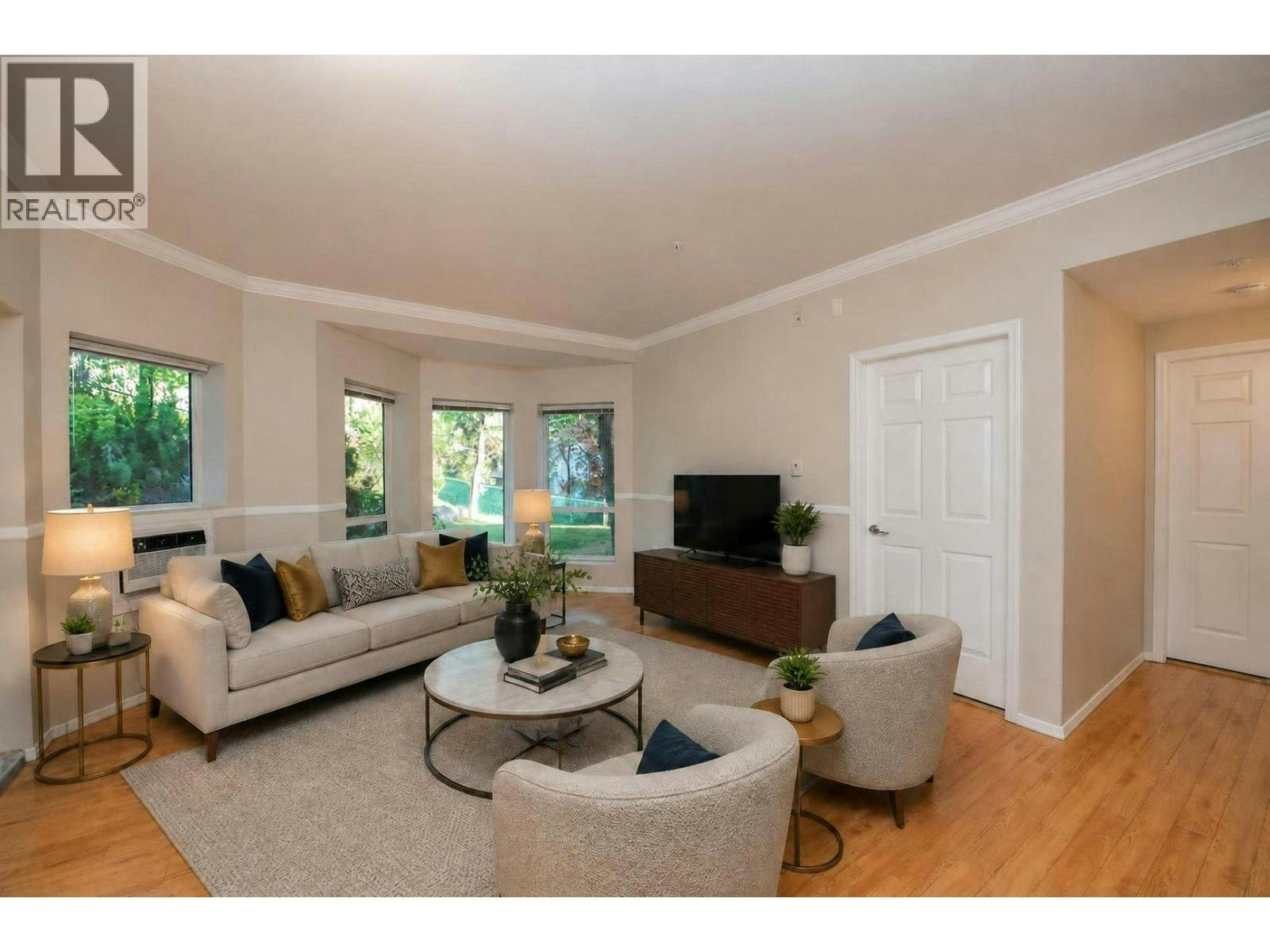 215-3011 Gateby Place - 4