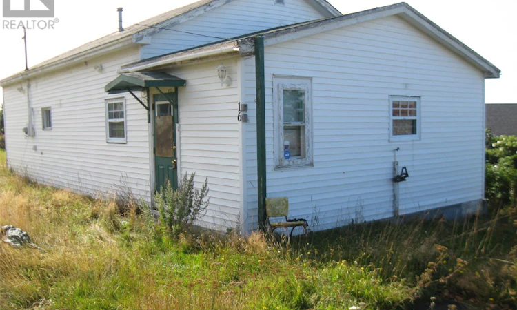 16 Trembletts Hill