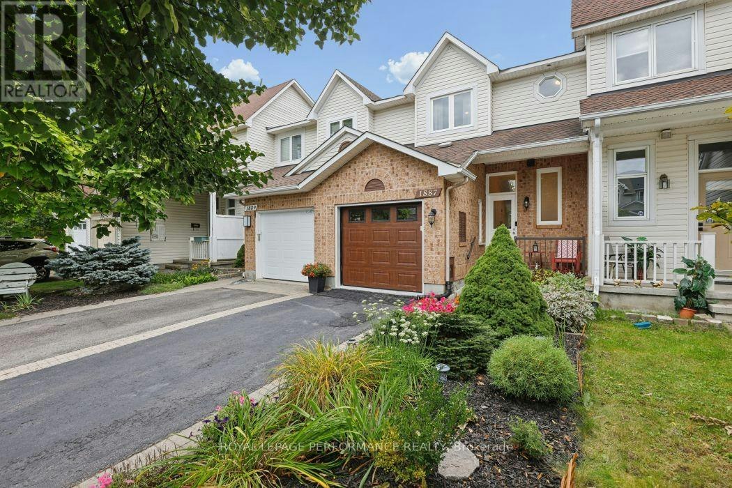 1887 Hennessy Crescent, Ottawa, ON, K4A 3X8