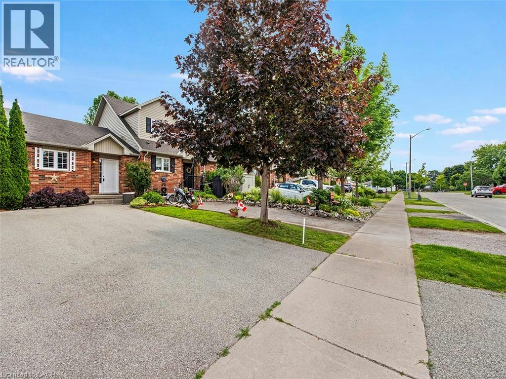 15 Powell Lane, Cayuga, ON, N0A 1E0