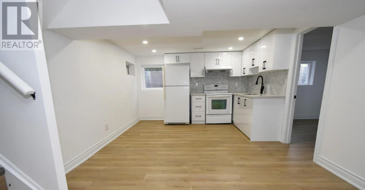 BSMT-44 Wellpark Boulevard, Toronto, ON, M1V 1A5 - 7