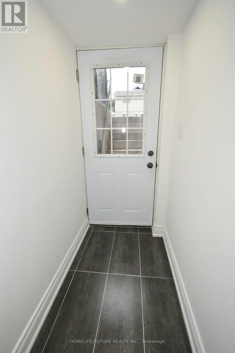 BSMT-44 Wellpark Boulevard, Toronto, ON, M1V 1A5 - 16