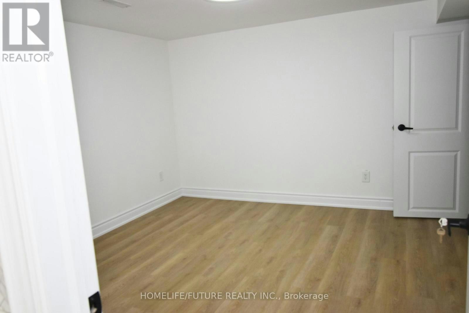 BSMT-44 Wellpark Boulevard, Toronto, ON, M1V 1A5 - 3