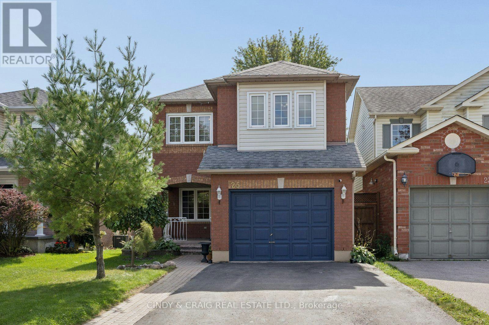25 Mallory Street, Clarington, ON, L1E 2B4
