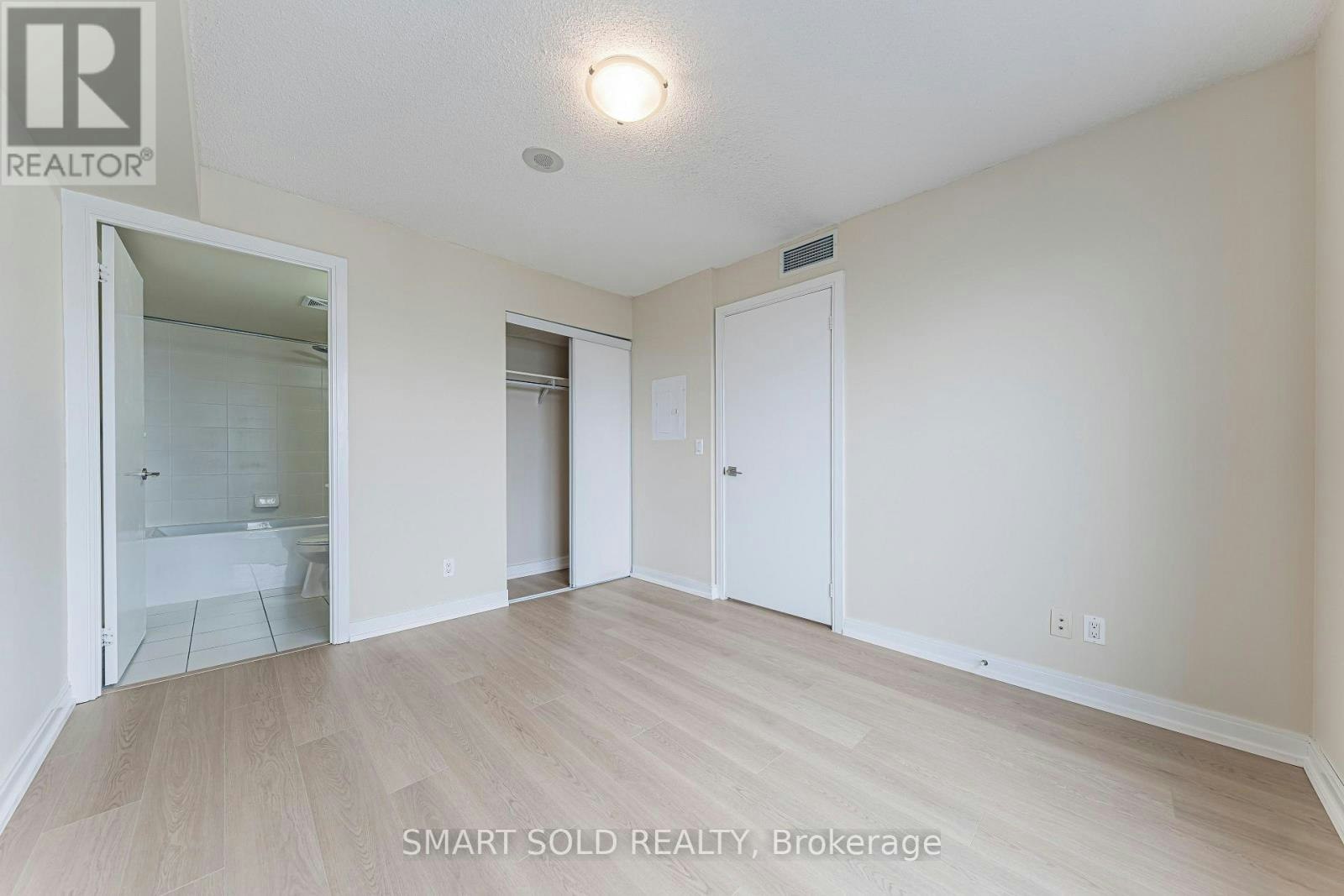 1621-181 Village Green Square, Toronto, ON, M1S 0K6 - 15