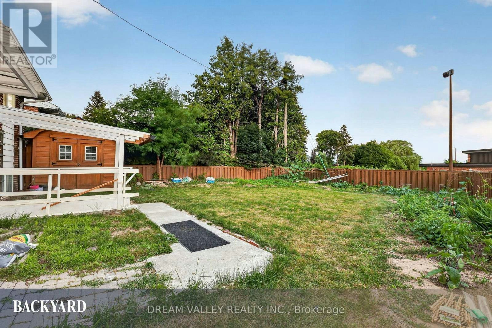BSMT-51 Sloley Road, Toronto, ON, M1M 1C7 - 12