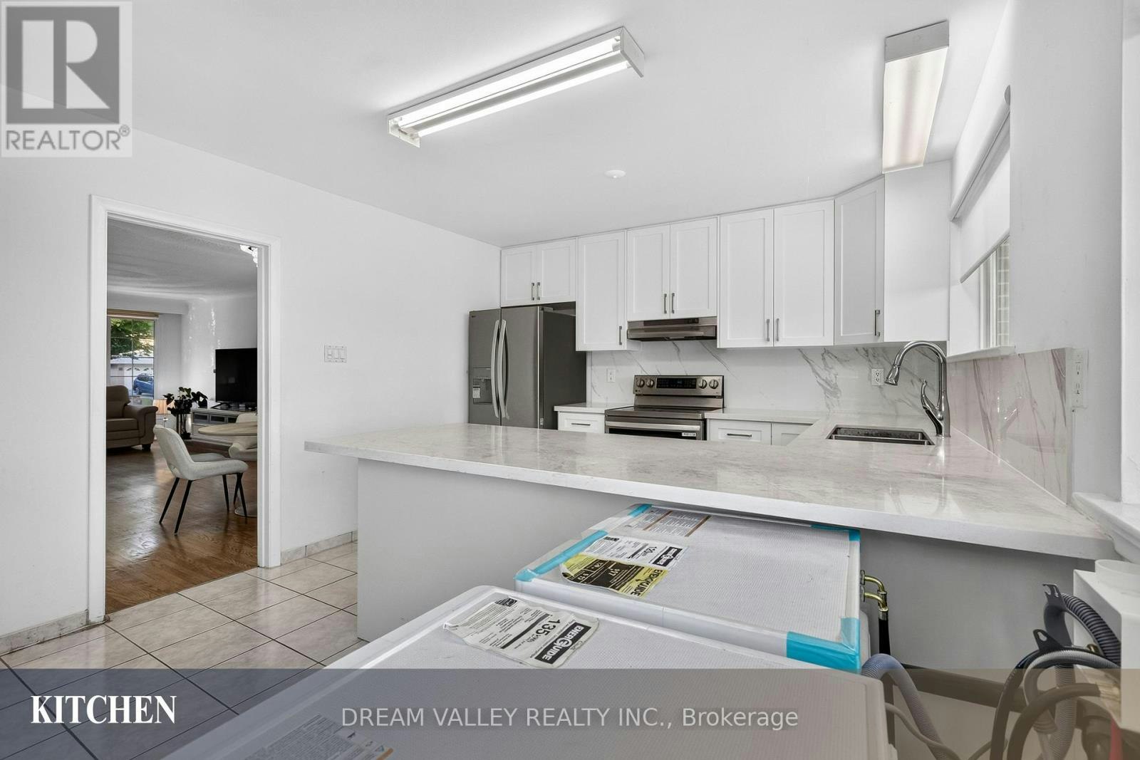 MAIN-51 Sloley Road, Toronto, ON, M1M 1C7 - 14