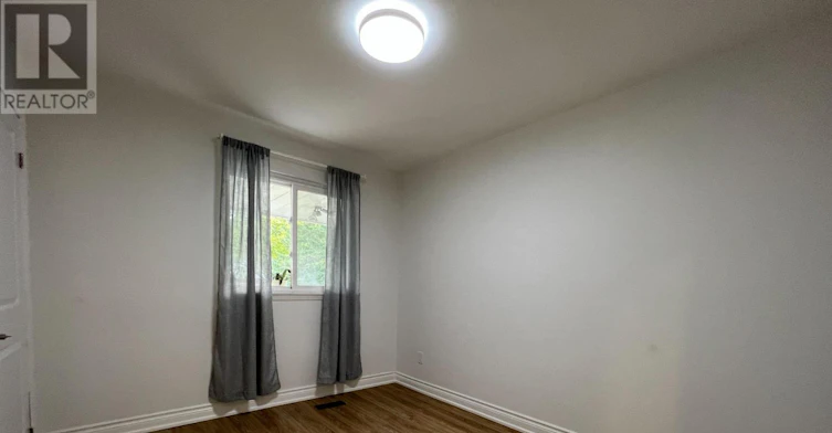 32 Eaglewing (Main Court, Toronto, ON, M1E 4M1 - 7