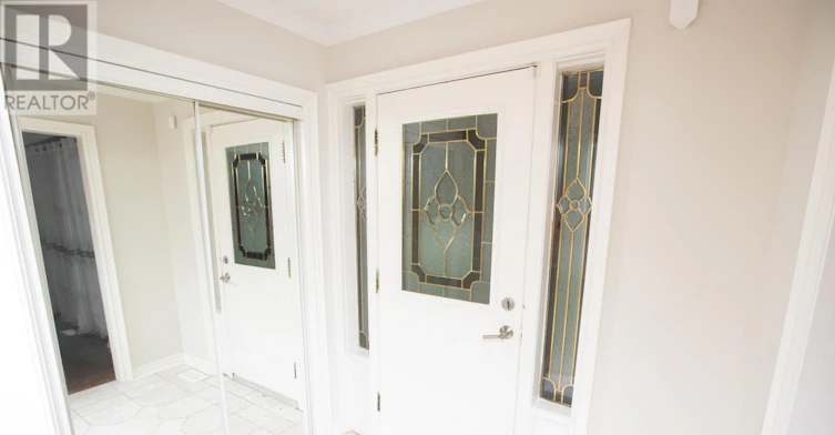 MAIN FLOOR-387 Crosby Avenue, Richmond Hill, ON, L4C 2R8 - 2