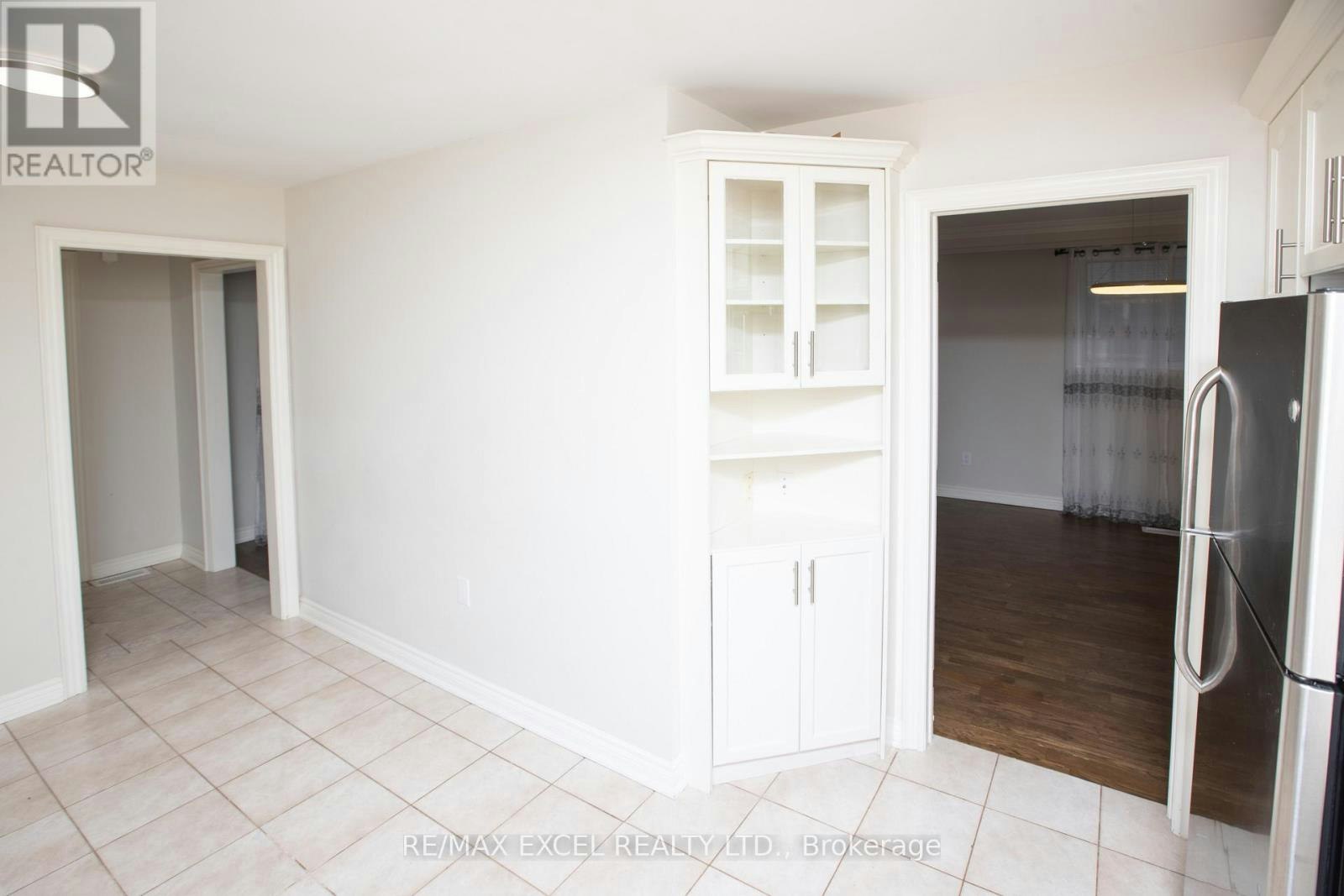 MAIN FLOOR-387 Crosby Avenue, Richmond Hill, ON, L4C 2R8 - 8