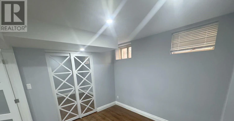 BSMT-243 Gord Clelland Gate, Newmarket, ON, L3X 0G1 - 16
