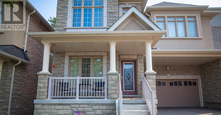 BSMT-243 Gord Clelland Gate, Newmarket, ON, L3X 0G1 - 4