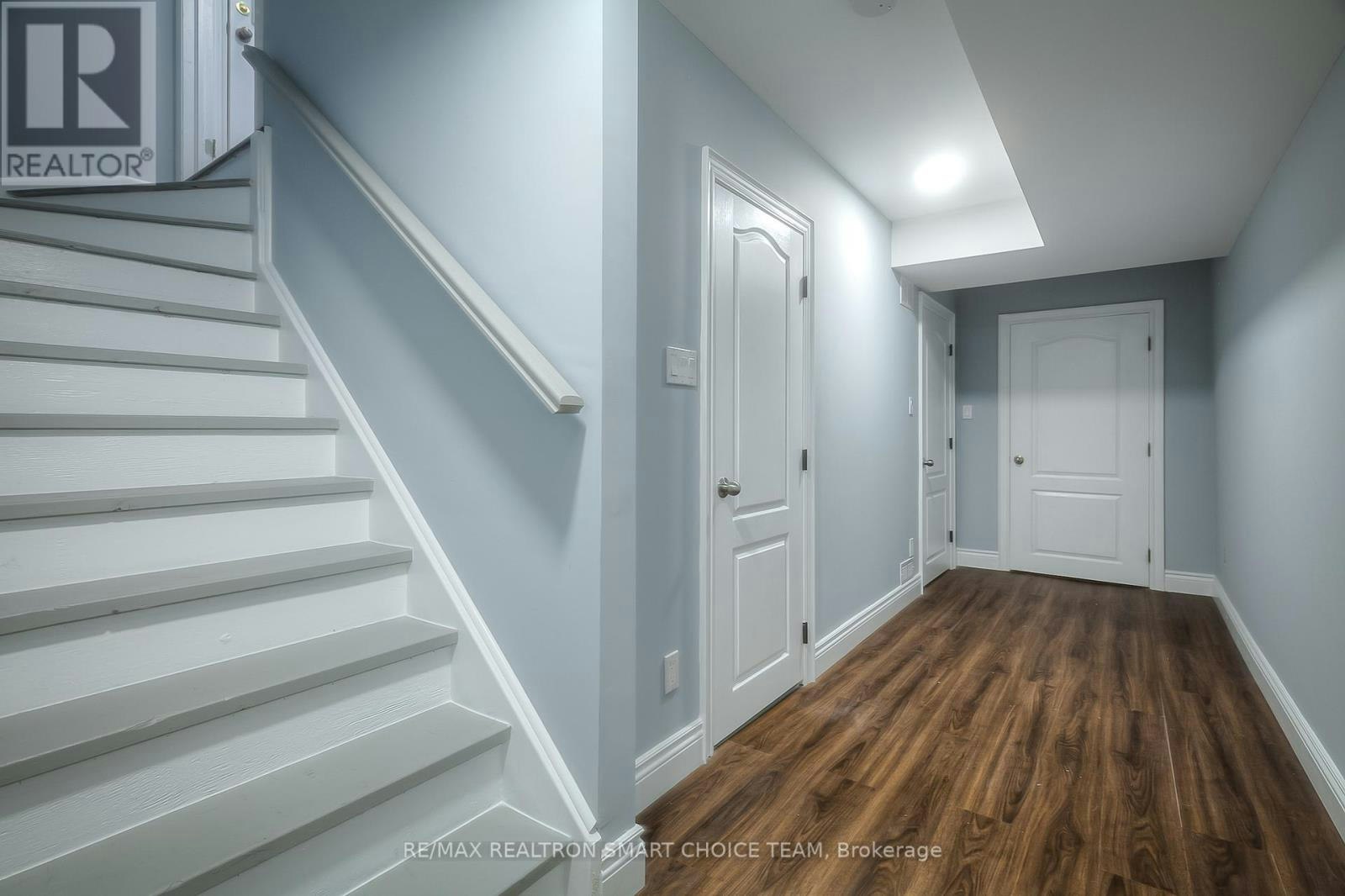 BSMT-243 Gord Clelland Gate, Newmarket, ON, L3X 0G1 - 8