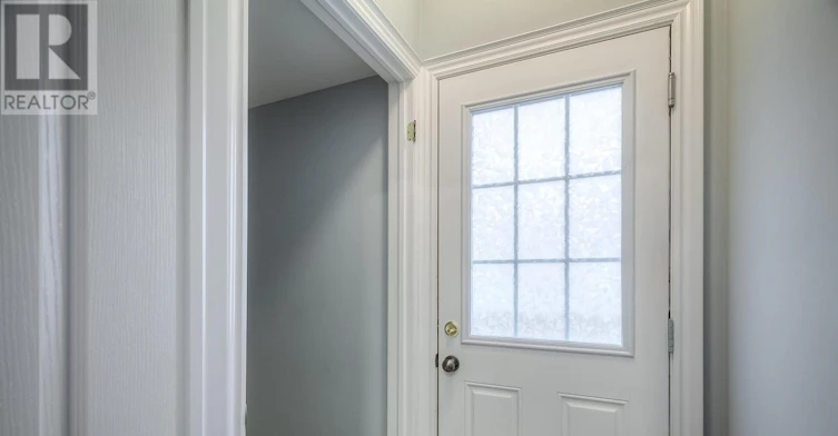 BSMT-243 Gord Clelland Gate, Newmarket, ON, L3X 0G1 - 6