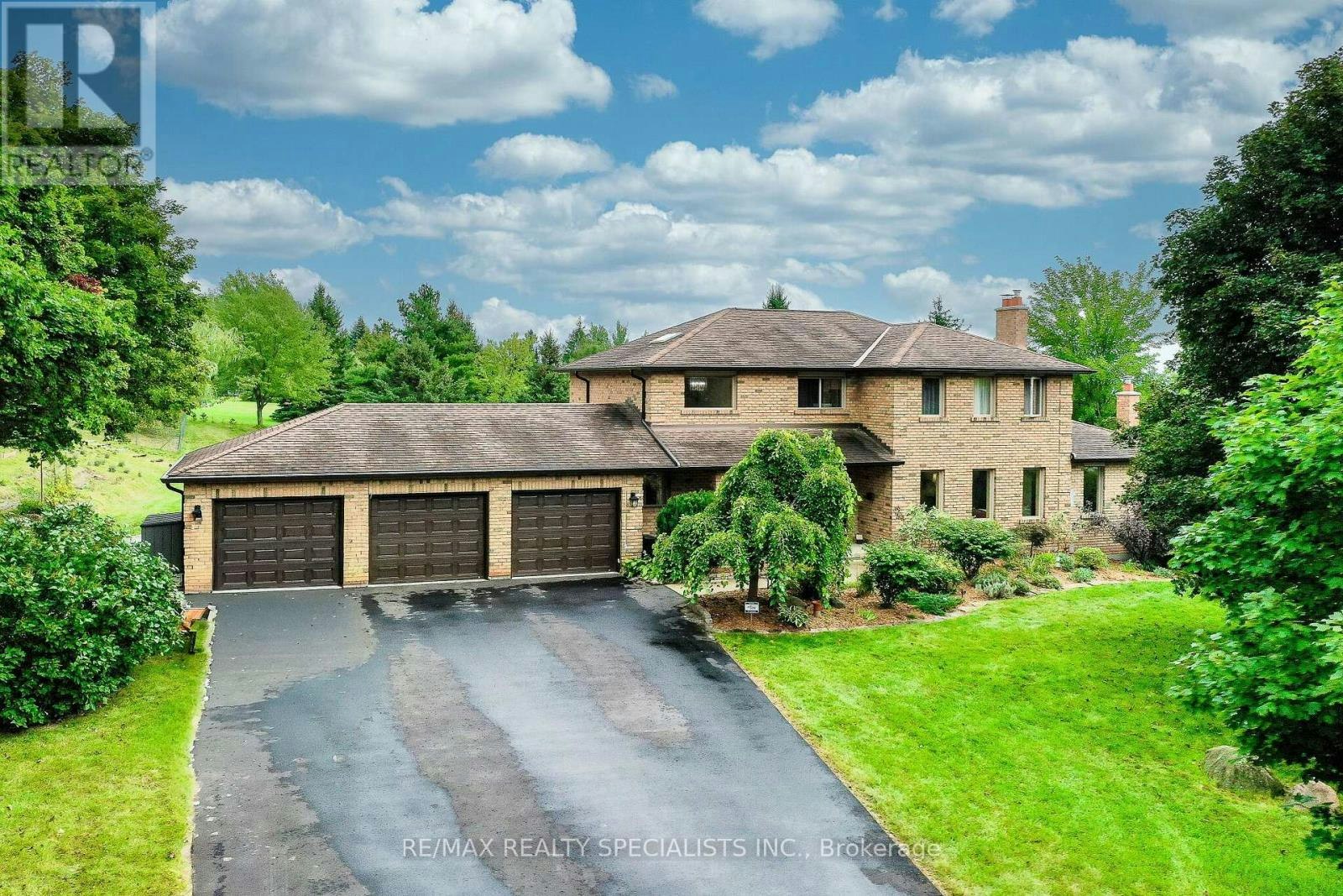 44 George Crescent, Caledon, ON, L7C 1G2