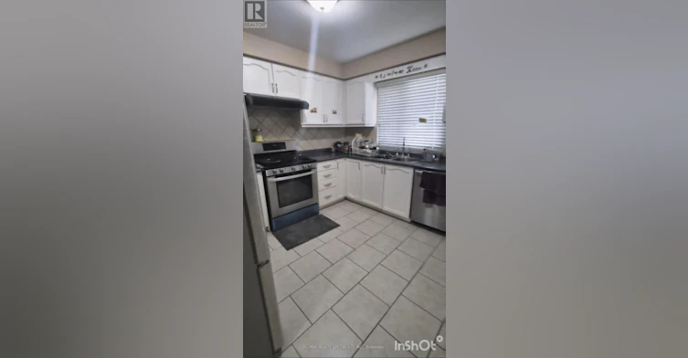 22 Streamside Lane, Brampton, ON, L6R 2A9 - 10