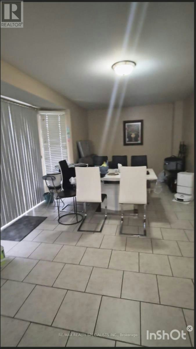 22 Streamside Lane, Brampton, ON, L6R 2A9 - 5