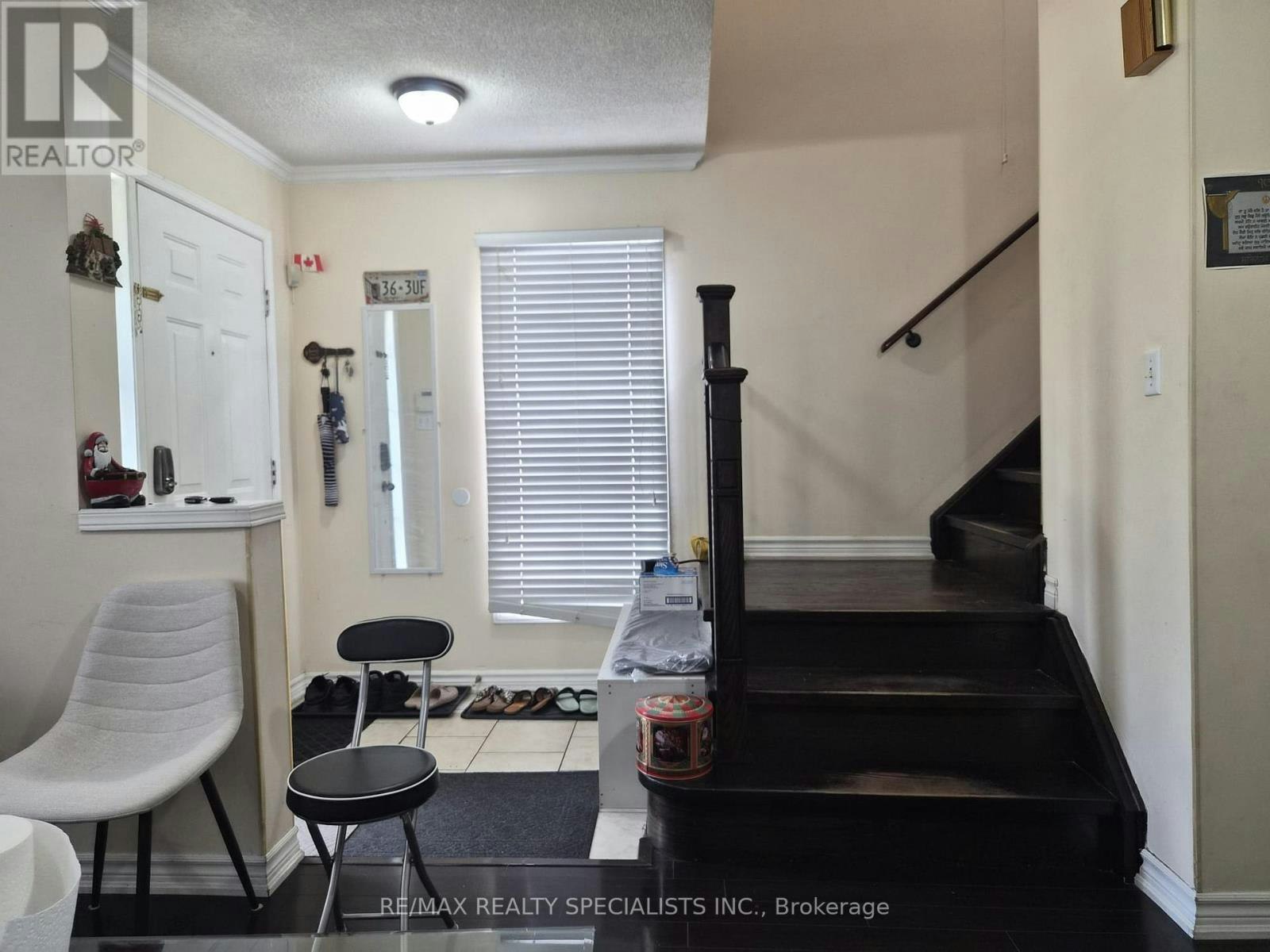22 Streamside Lane, Brampton, ON, L6R 2A9 - 6