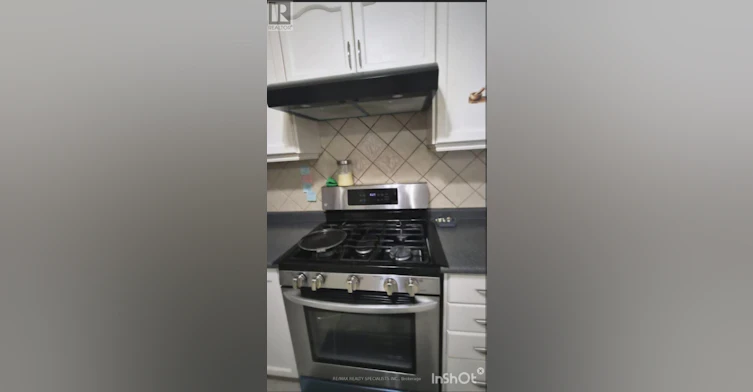 22 Streamside Lane, Brampton, ON, L6R 2A9 - 11