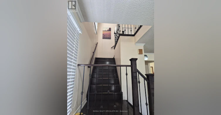 22 Streamside Lane, Brampton, ON, L6R 2A9 - 7