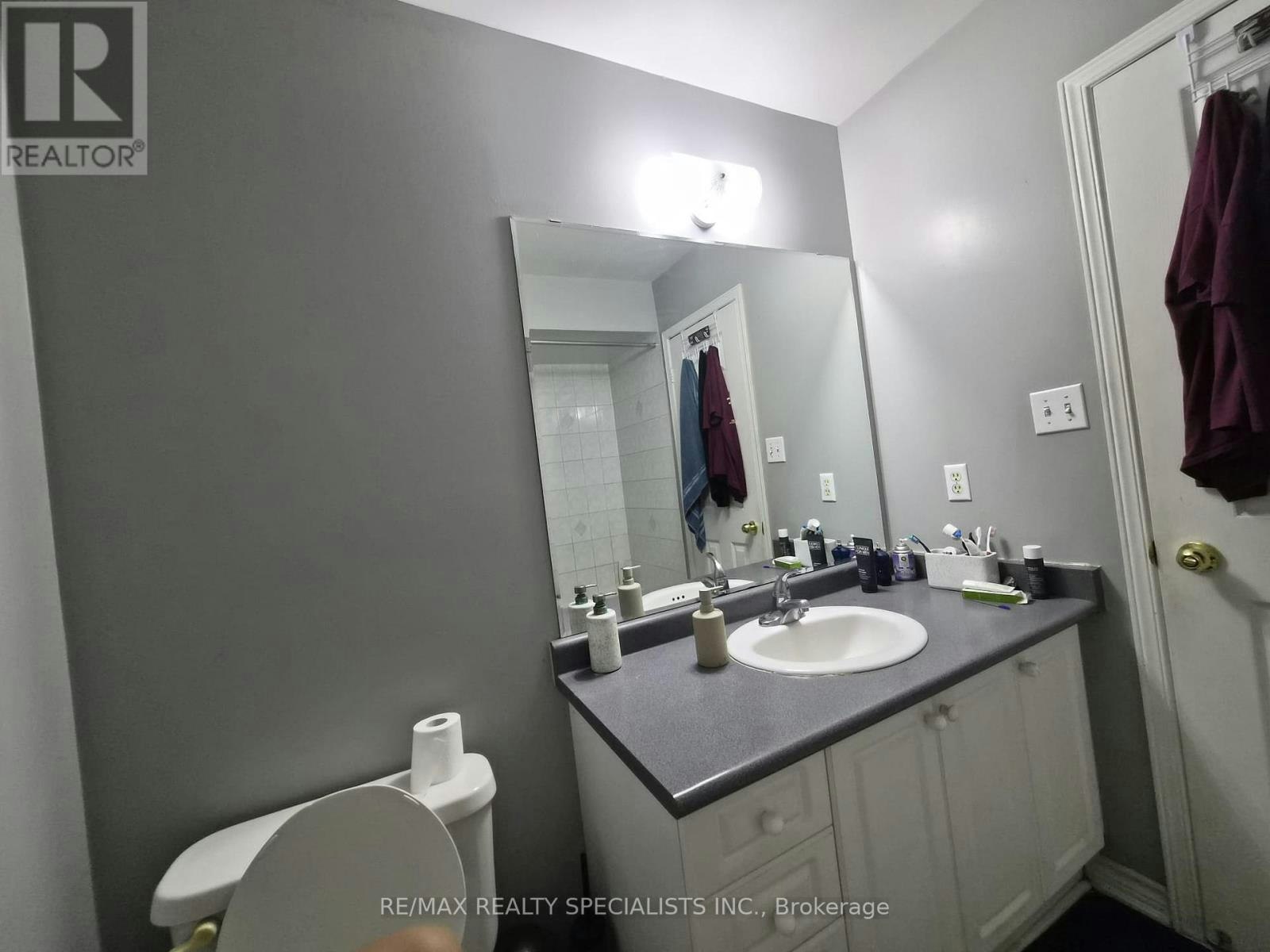 22 Streamside Lane, Brampton, ON, L6R 2A9 - 22