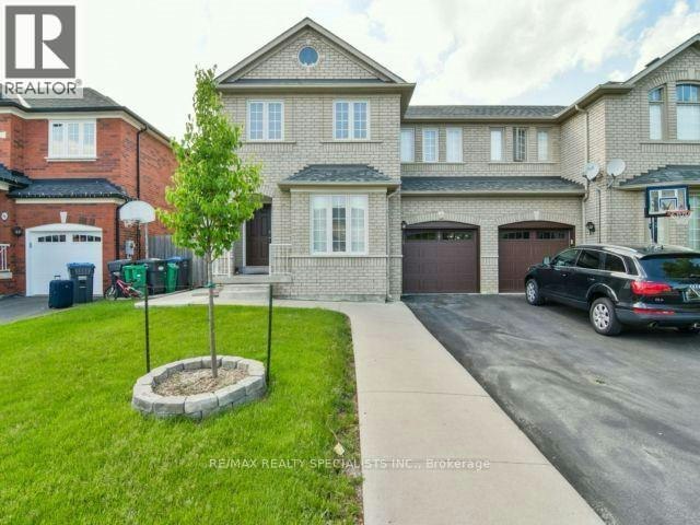 22 Streamside Lane, Brampton, ON, L6R 2A9