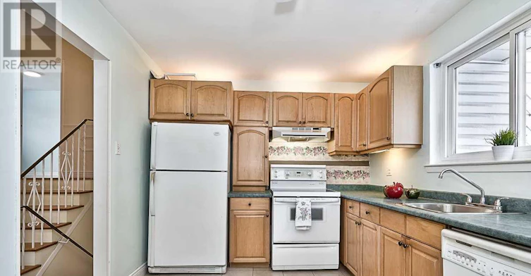 35 Edenborough Drive, Brampton, ON, L6T 2A2 - 8