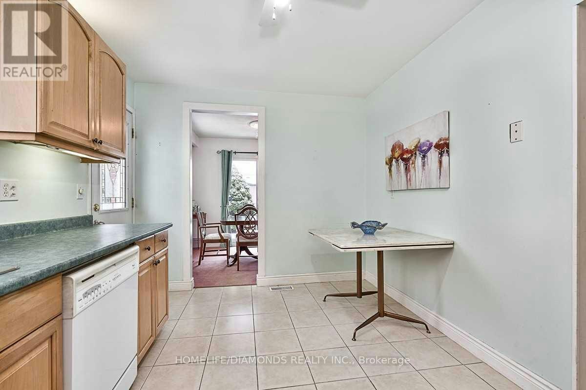 35 Edenborough Drive, Brampton, ON, L6T 2A2 - 10