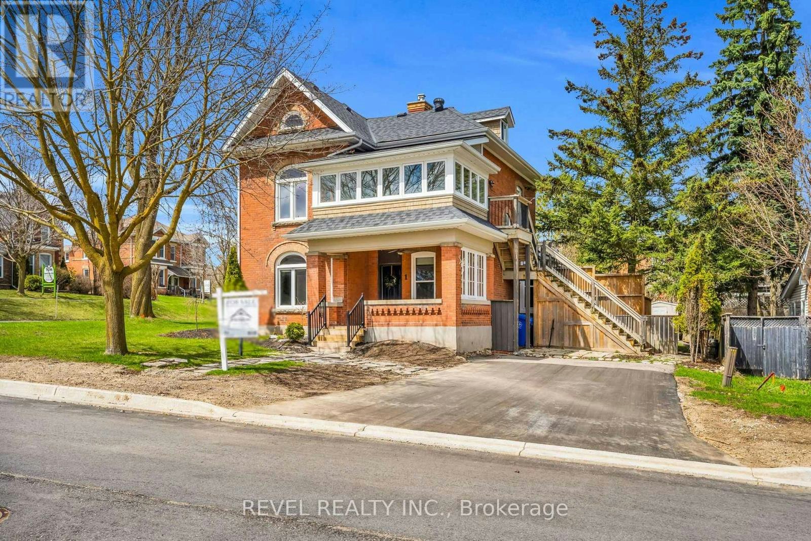 1 Third Avenue, Orangeville, ON, L9W 1G8
