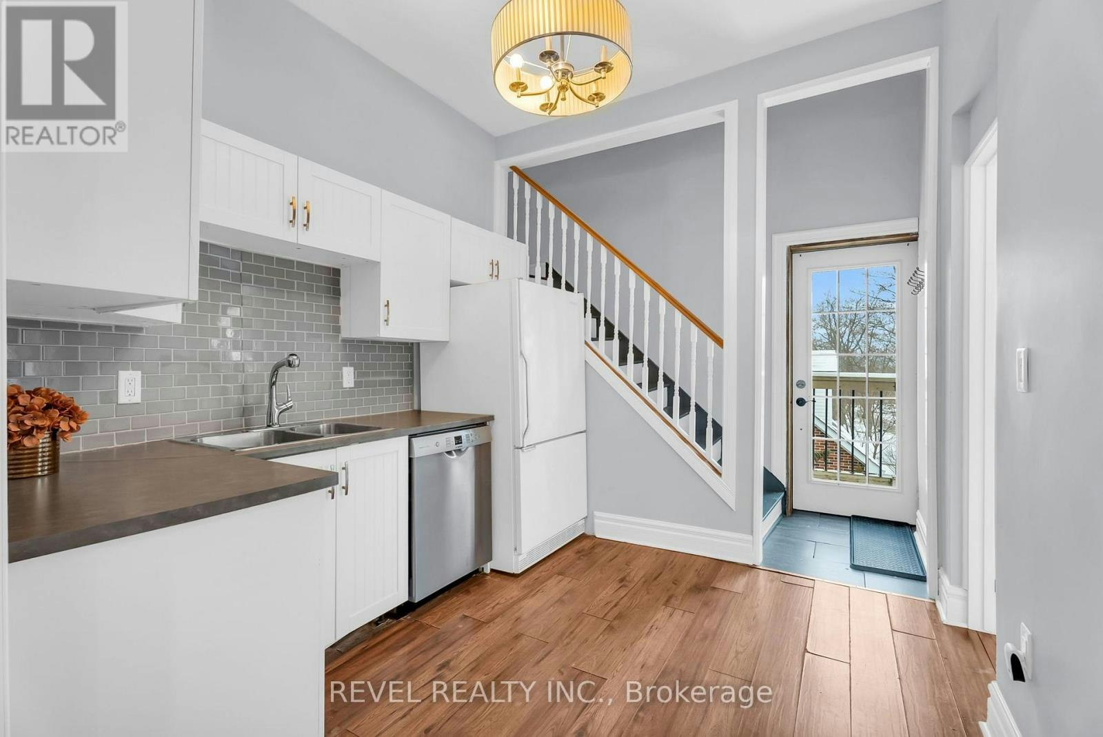 1 Third Avenue, Orangeville, ON, L9W 1G8 - 3