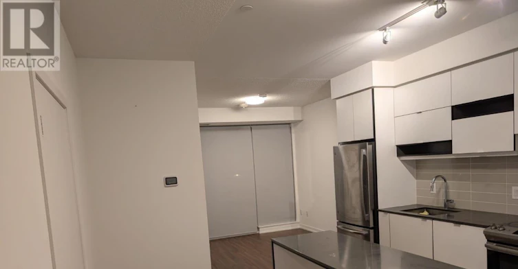 502-4065 Confederation Parkway, Mississauga, ON, L5B 0L4 - 7