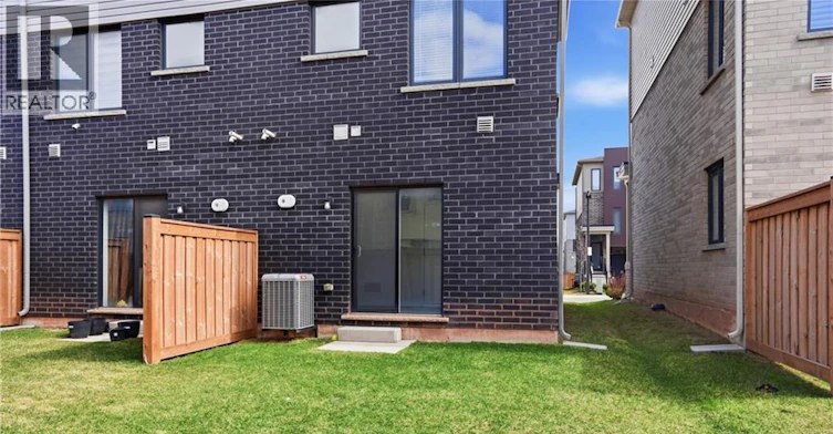 32 Radison Lane, Hamilton, ON, L8H 0B5 - 26