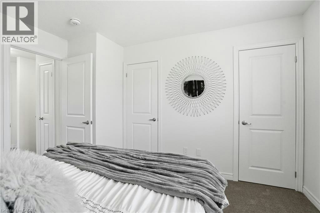 32 Radison Lane, Hamilton, ON, L8H 0B5 - 17
