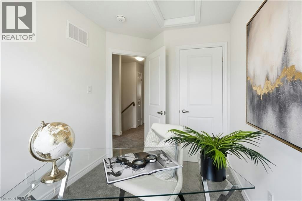 32 Radison Lane, Hamilton, ON, L8H 0B5 - 20