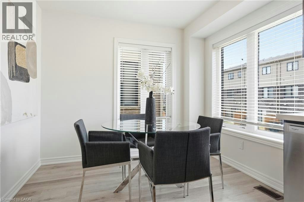 32 Radison Lane, Hamilton, ON, L8H 0B5 - 9