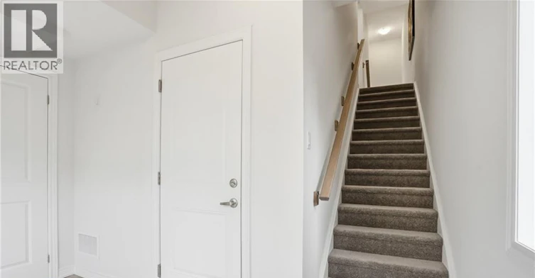 32 Radison Lane, Hamilton, ON, L8H 0B5 - 23