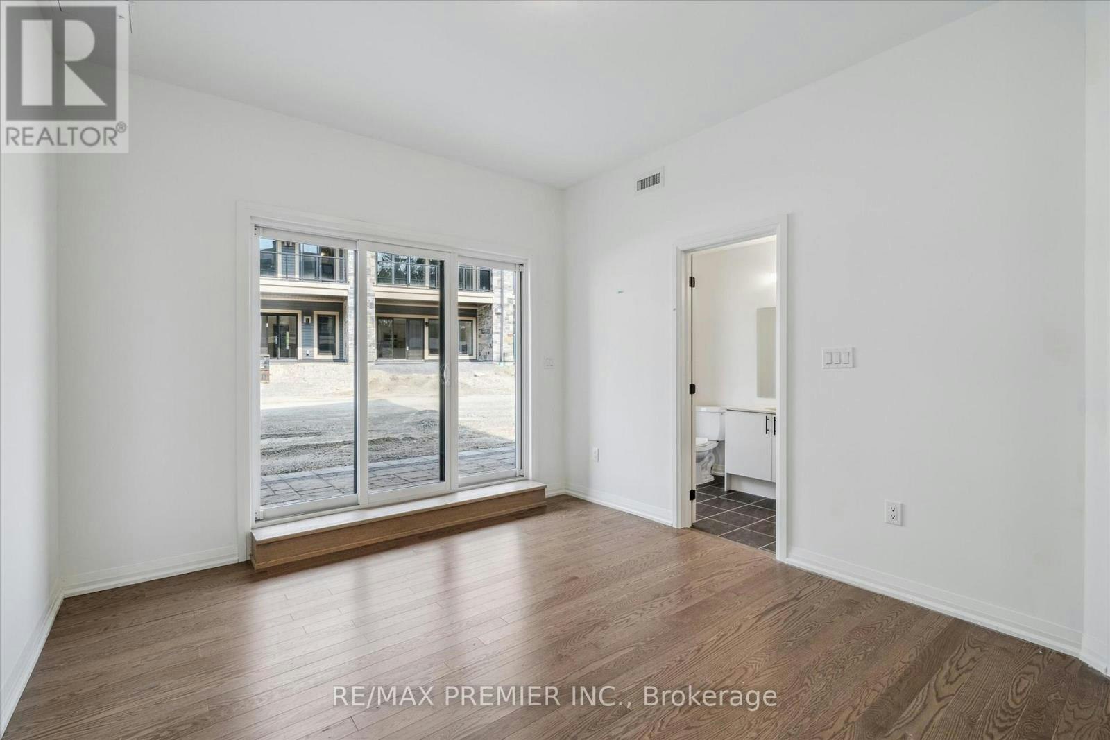 3-105-253 Crescent Bay Lane, Huntsville, ON, P1H 1C2 - 18